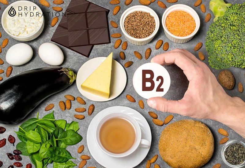 Vitamin B2 thuộc nhóm vitamin B giúp tăng cường sự hình thành hồng cầu