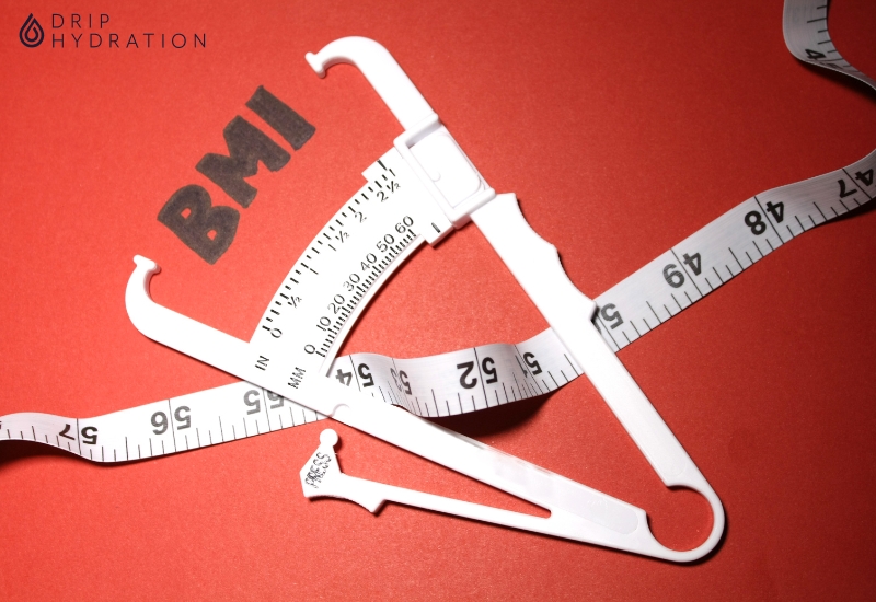 BMI giúp xác định tình trạng cơ thể của một người thông qua tỷ lệ giữa cân nặng với chiều cao