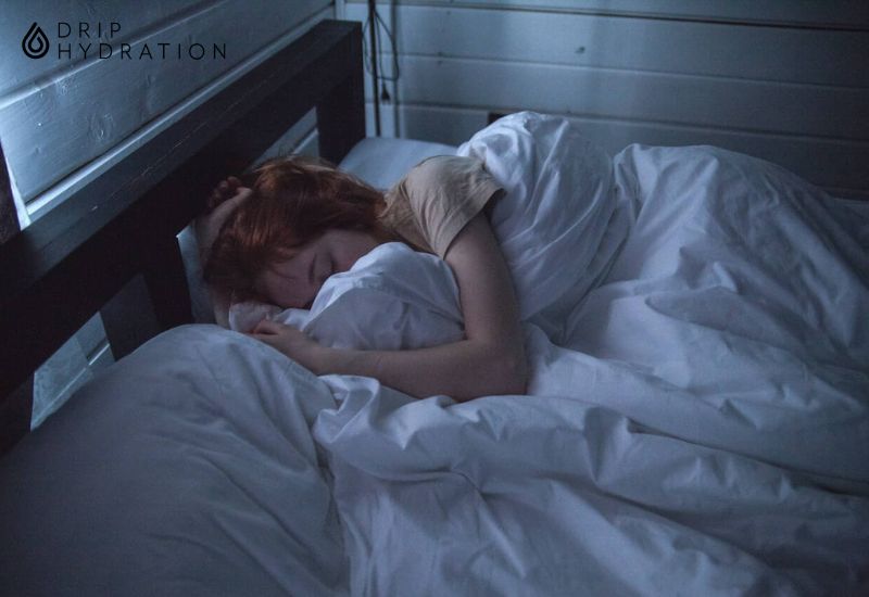 Ngủ không ngon là một yếu tố khiến bạn gặp khó khăn trong việc kiểm soát cân nặng