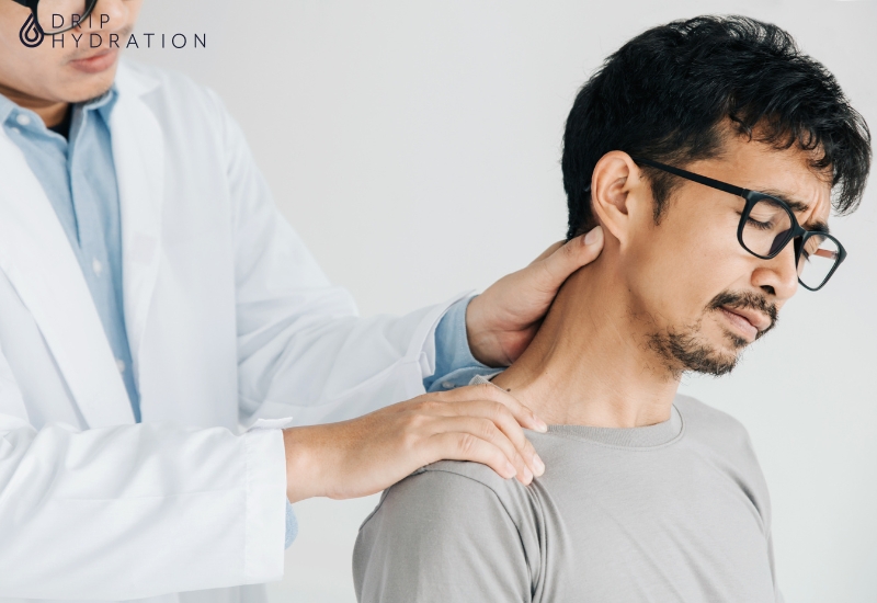 Trị liệu đau cổ vai gáy hướng đến việc giải phóng sự căng cơ khu vực này
