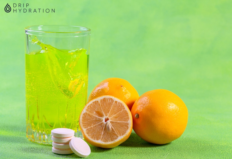 Hình 2. Uống vitamin C vào buổi tối có thể mang lại một số bất lợi hơn so với khi uống buổi sáng