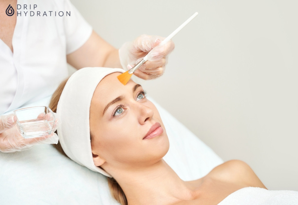 Hình 2. Chemical Peel là một cách điều trị da không đều màu hiệu quả.