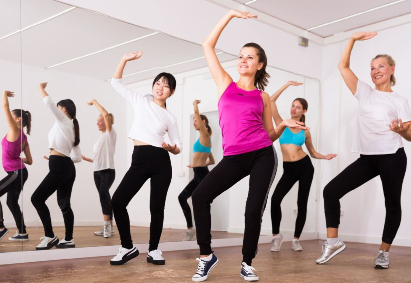 nhảy aerobic giảm béo bụng