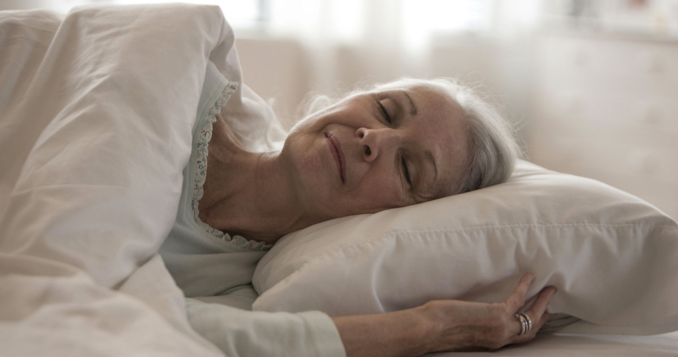 Lời khuyên về giấc ngủ cho người lớn tuổi để làm chậm quá trình lão hóa