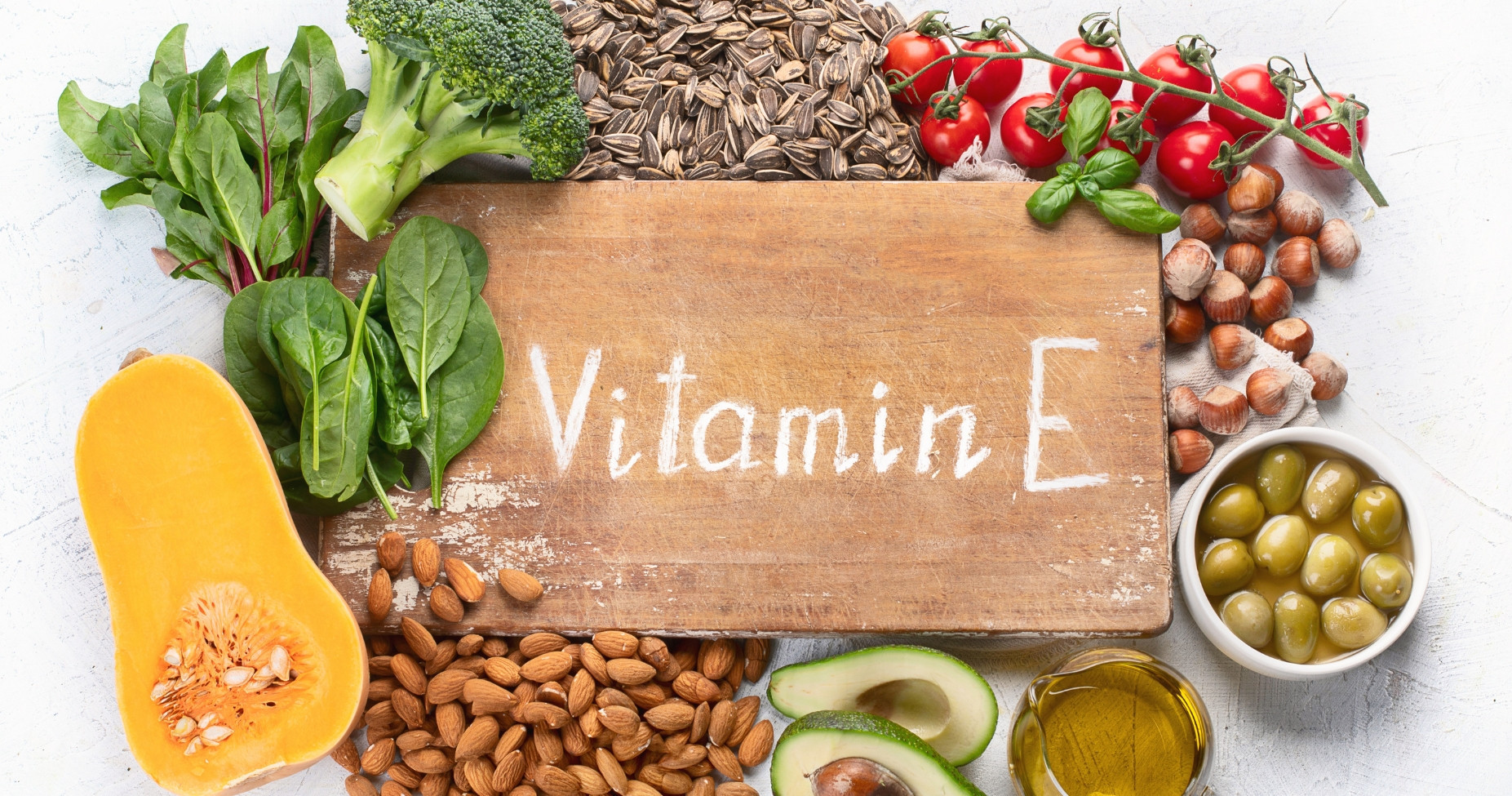 Cơ thể thiếu vitamin E cần bổ sung gì?