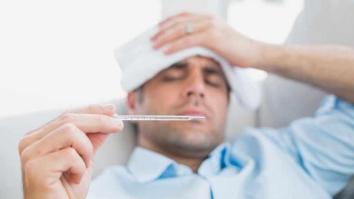 Cách hạ sốt nhanh cho người lớn tại nhà an toàn và hiệu quả