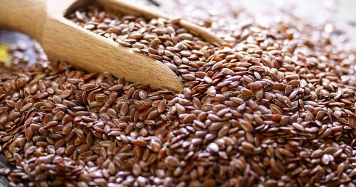 Ăn hạt lanh có tác dụng gì trong việc kiểm soát cân nặng?