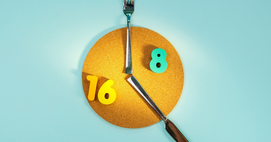 Bạn nên ăn bao nhiêu calo khi nhịn ăn gián đoạn kiểu 16/8?