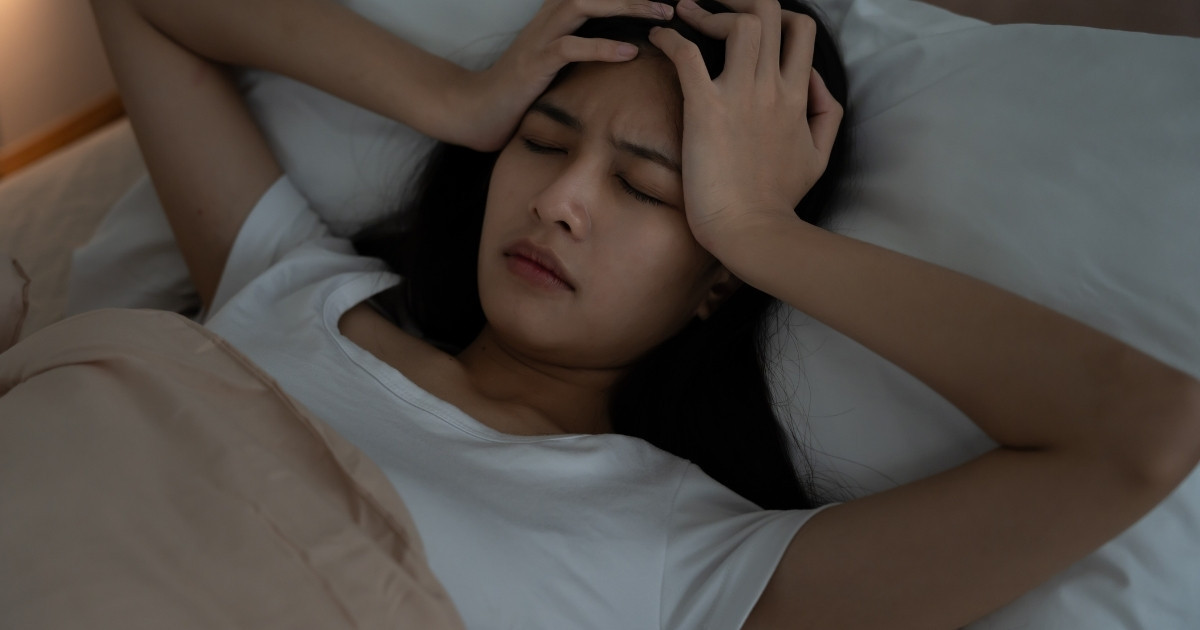 Bị mất ngủ uống gì dễ ngủ? 3 nhóm nước uống tự nhiên tốt nhất