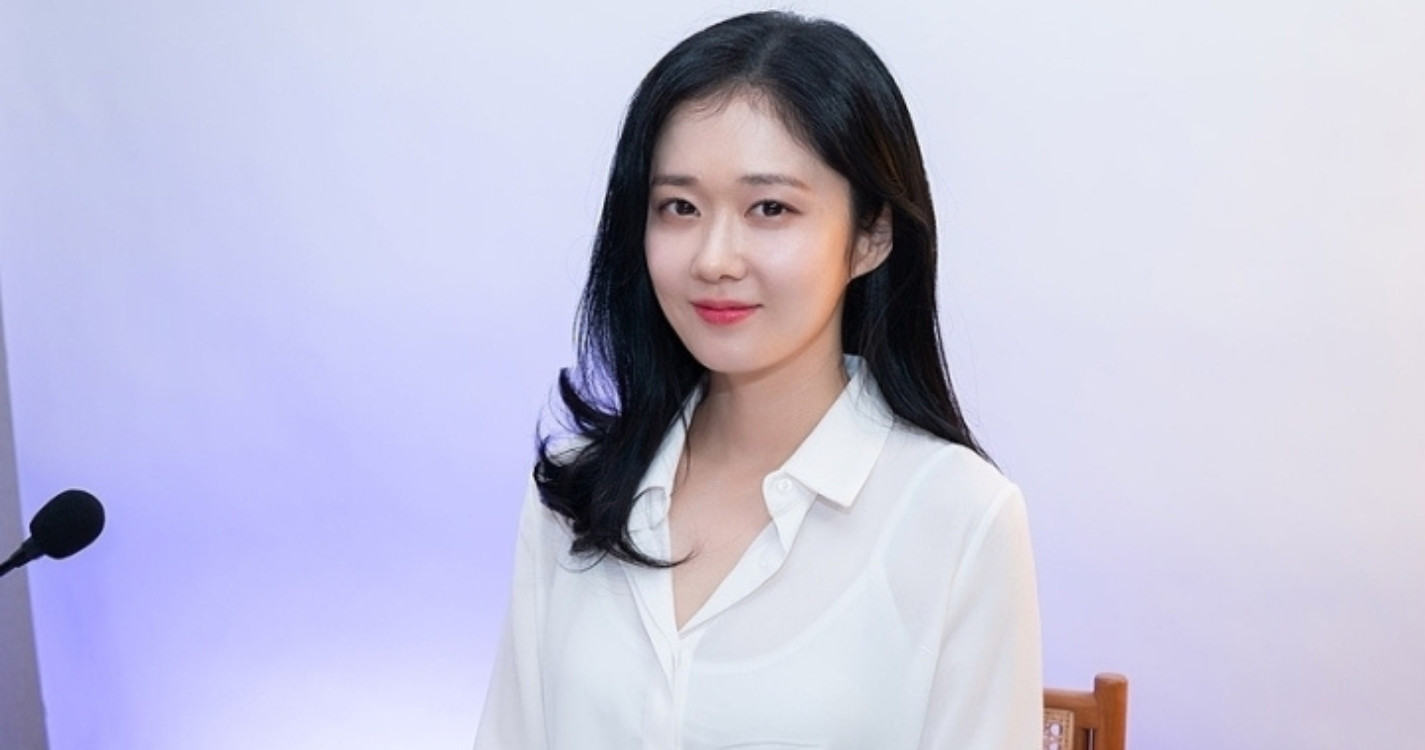 Bật mí bí quyết trẻ lâu của Jang Nara ở tuổi U50