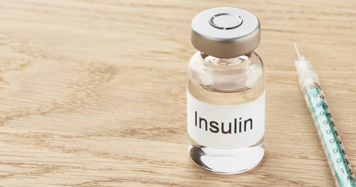 Chất béo trong cơ thể gây kháng insulin như thế nào?
